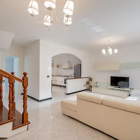Apartment Dimora Ambriada By Wonderful Italy La Maddalena (Sassari)